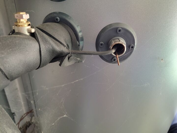 Installed buffer sensor pocket and probe lead. Buffer · BUF-3 close-up.